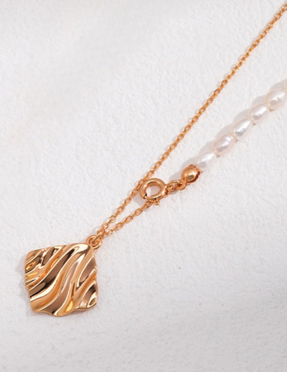 Sunlight Waves Layered Necklace